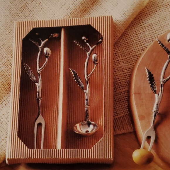 Mud Pie Dining Mud Pie Olive Leaf Fork Spoon Set Poshmark